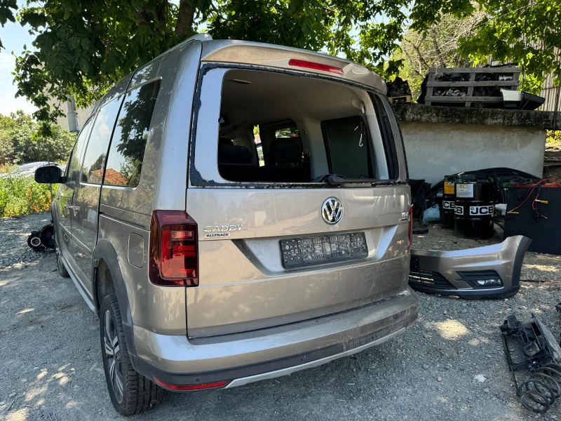 VW Caddy 2.0 TDI DSG , снимка 14 - Автомобили и джипове - 46524213