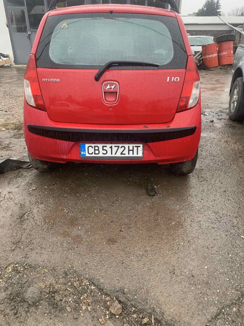 Hyundai I10 1.1, снимка 3 - Автомобили и джипове - 48274258