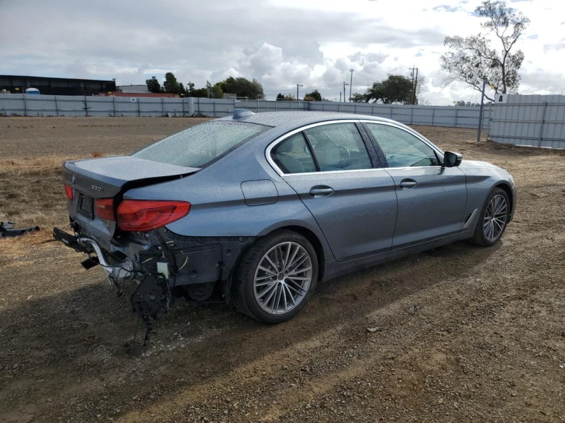 BMW 530 2.0L 4 Rear-wheel drive, снимка 5 - Автомобили и джипове - 48298977