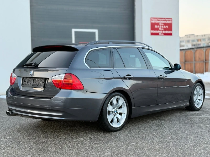 BMW 325 N52B25 Автоматик , снимка 7 - Автомобили и джипове - 49199358