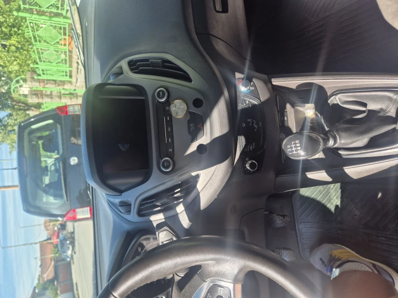 Ford Courier 1.5 TDCI, снимка 10 - Автомобили и джипове - 52051640