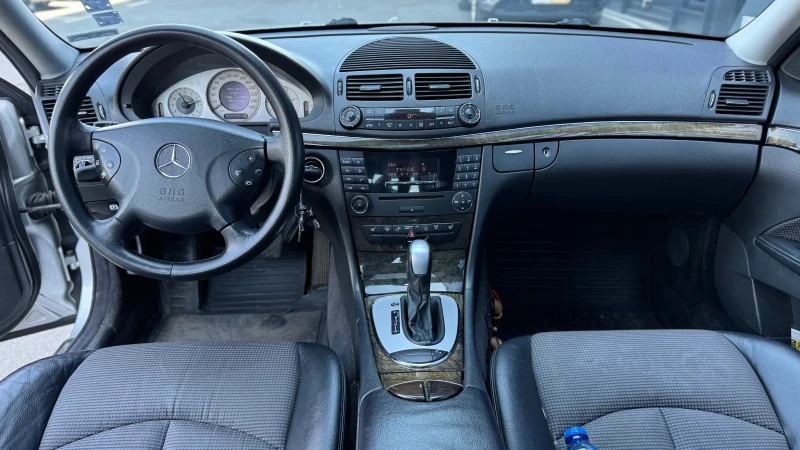 Mercedes-Benz E 270 2.7, снимка 10 - Автомобили и джипове - 52579239