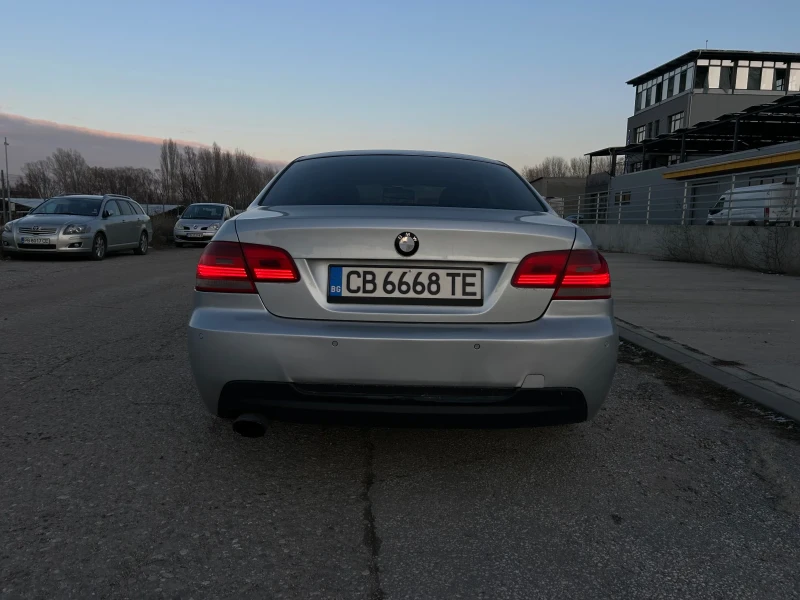 BMW 320, снимка 5 - Автомобили и джипове - 53192861