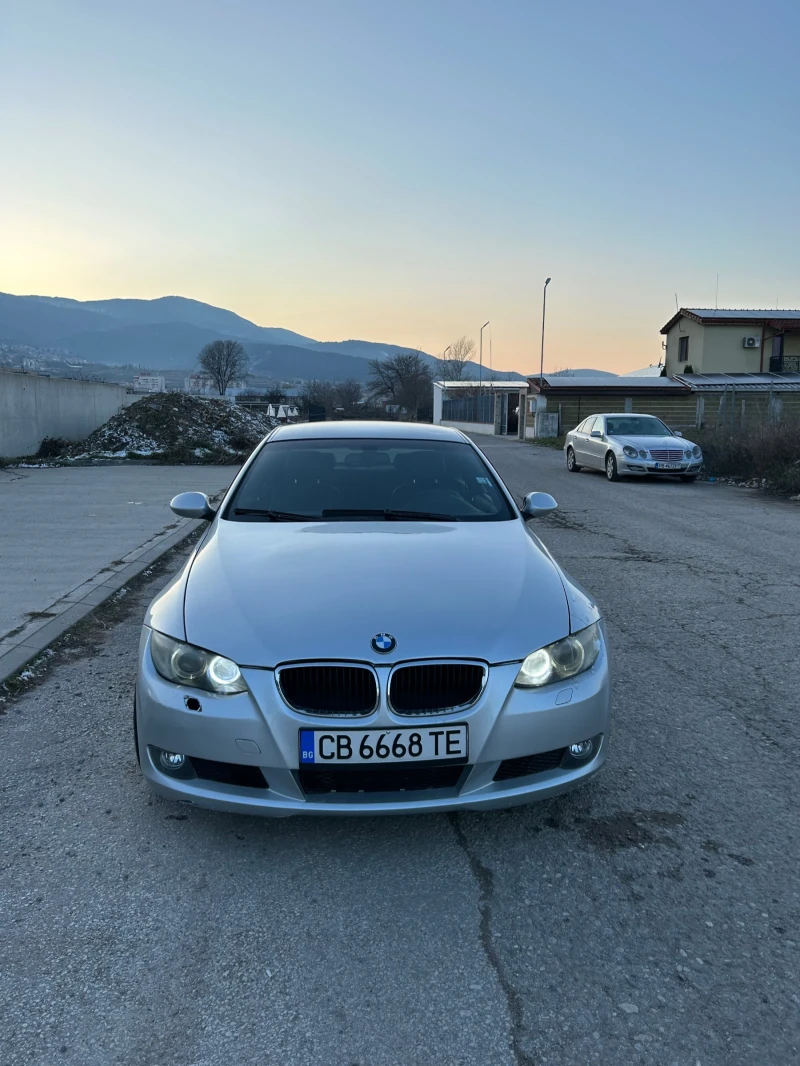 BMW 320, снимка 2 - Автомобили и джипове - 53192861