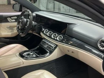 Mercedes-Benz E 63 AMG * S 4Matic* АВТОФИНАНСИРАНЕ*  - изображение 8