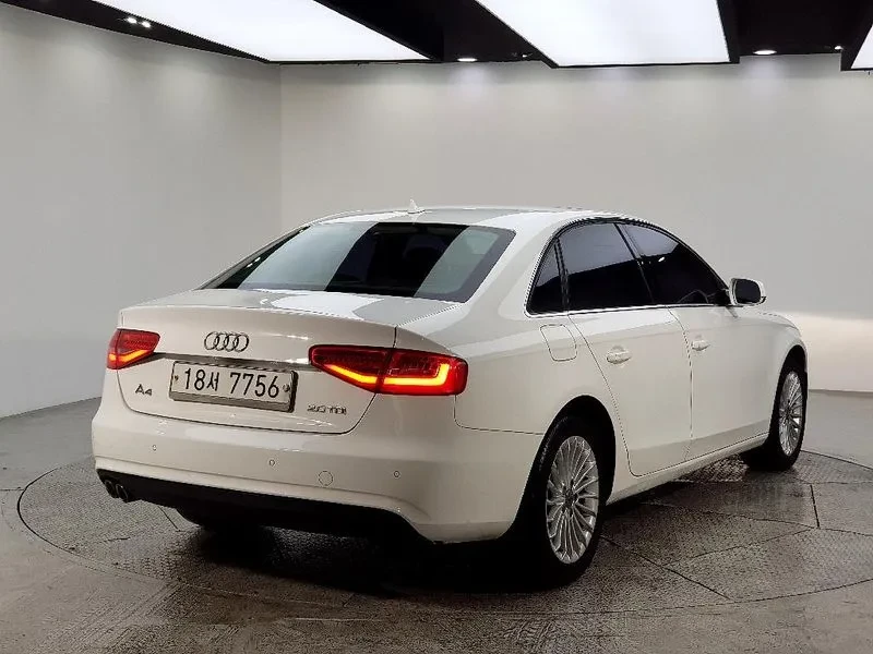 Audi A4 Tdi B8 - изображение 4