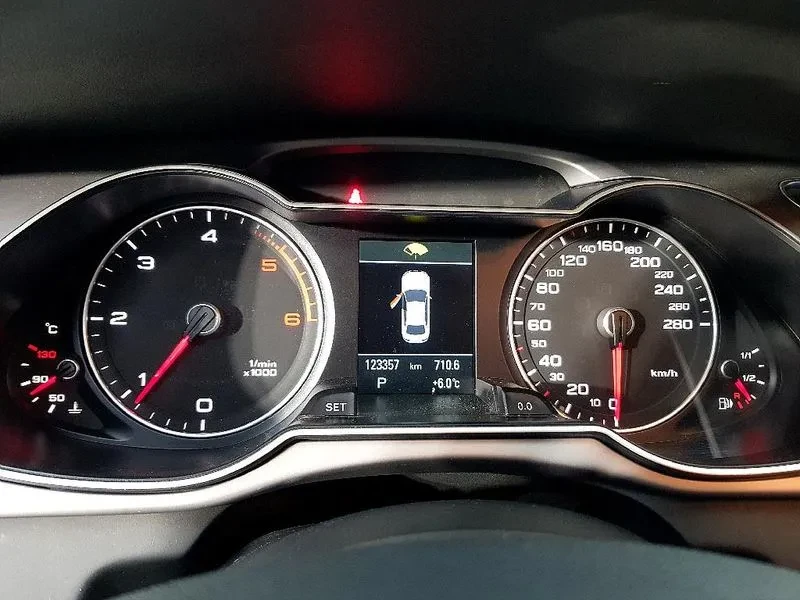 Audi A4 Tdi B8 - изображение 7