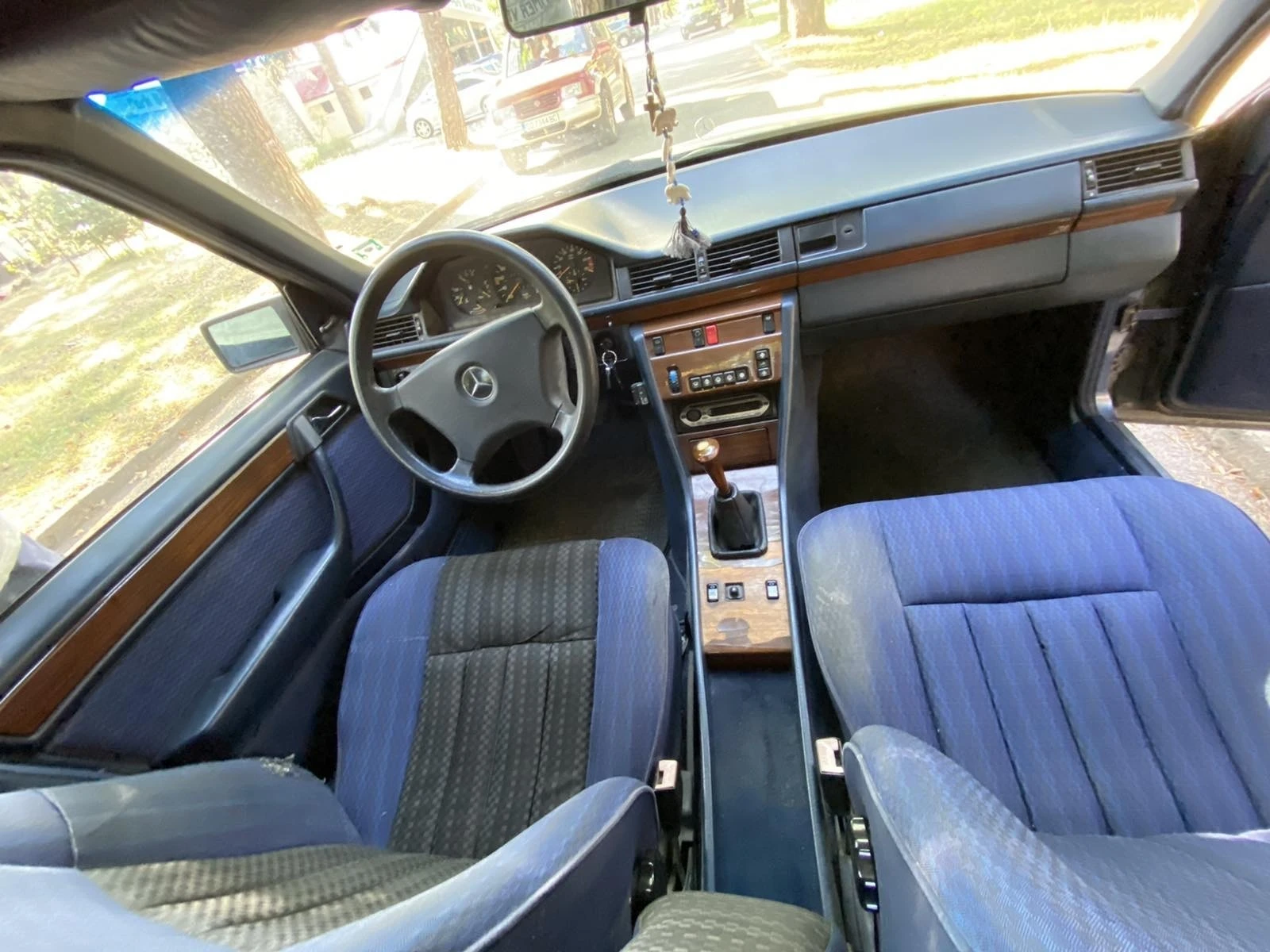 Mercedes-Benz 124 | Mobile.bg — изображение 13