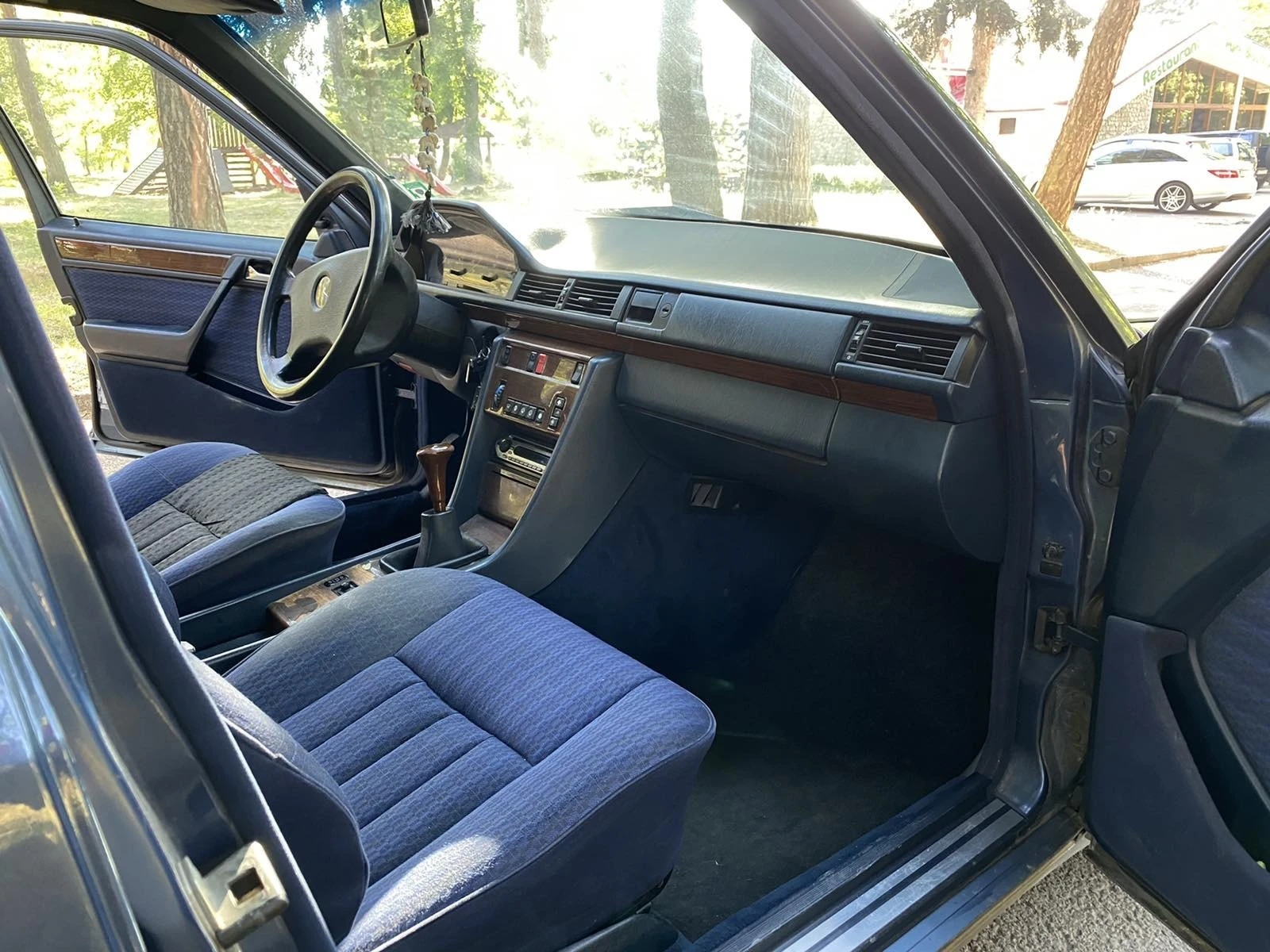 Mercedes-Benz 124 | Mobile.bg — изображение 15