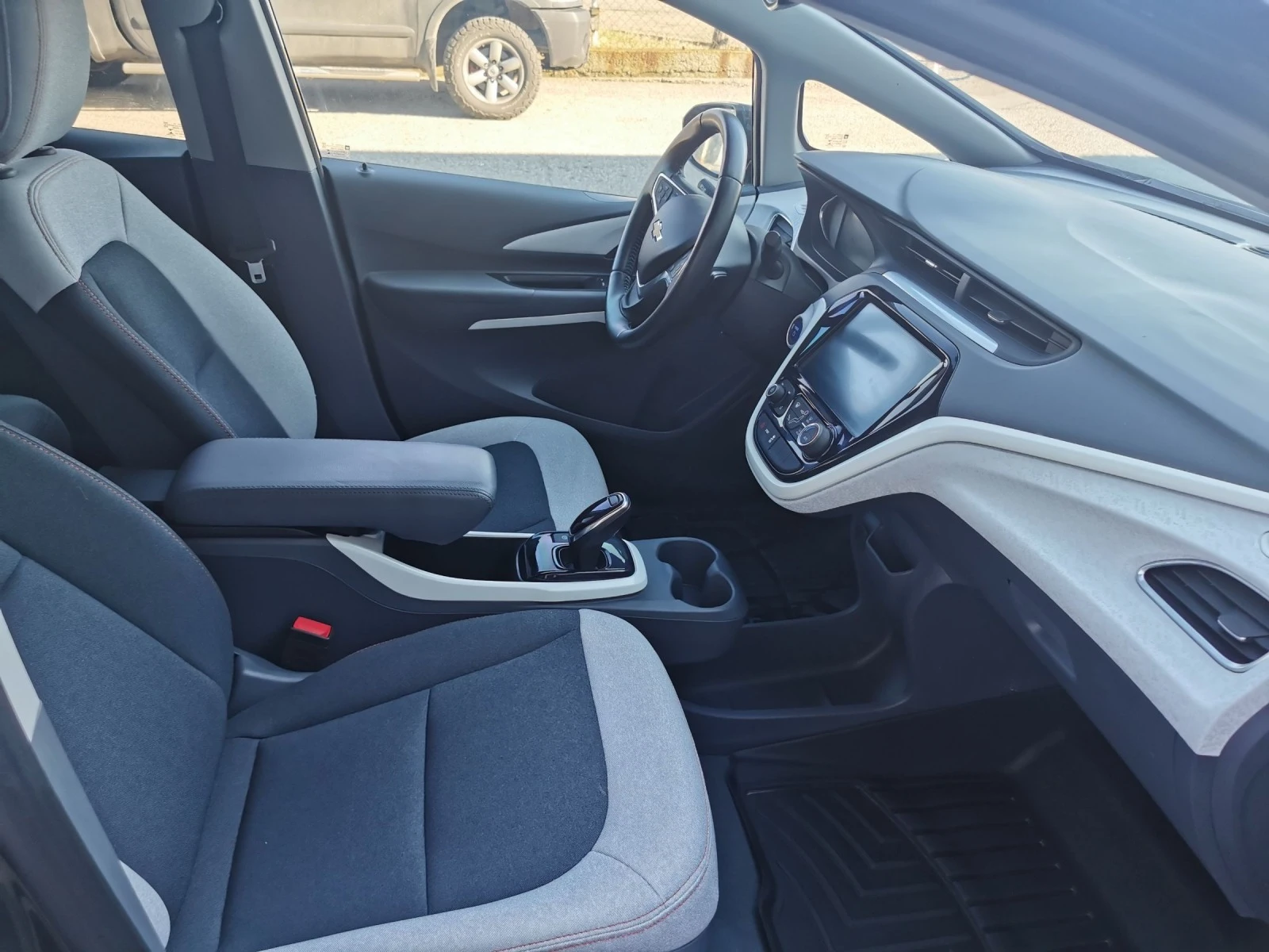 Chevrolet Bolt EV 66kWh | Mobile.bg — изображение 12
