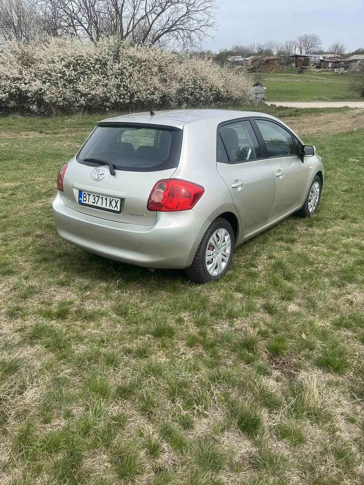 Toyota Auris 1, 6 - изображение 4