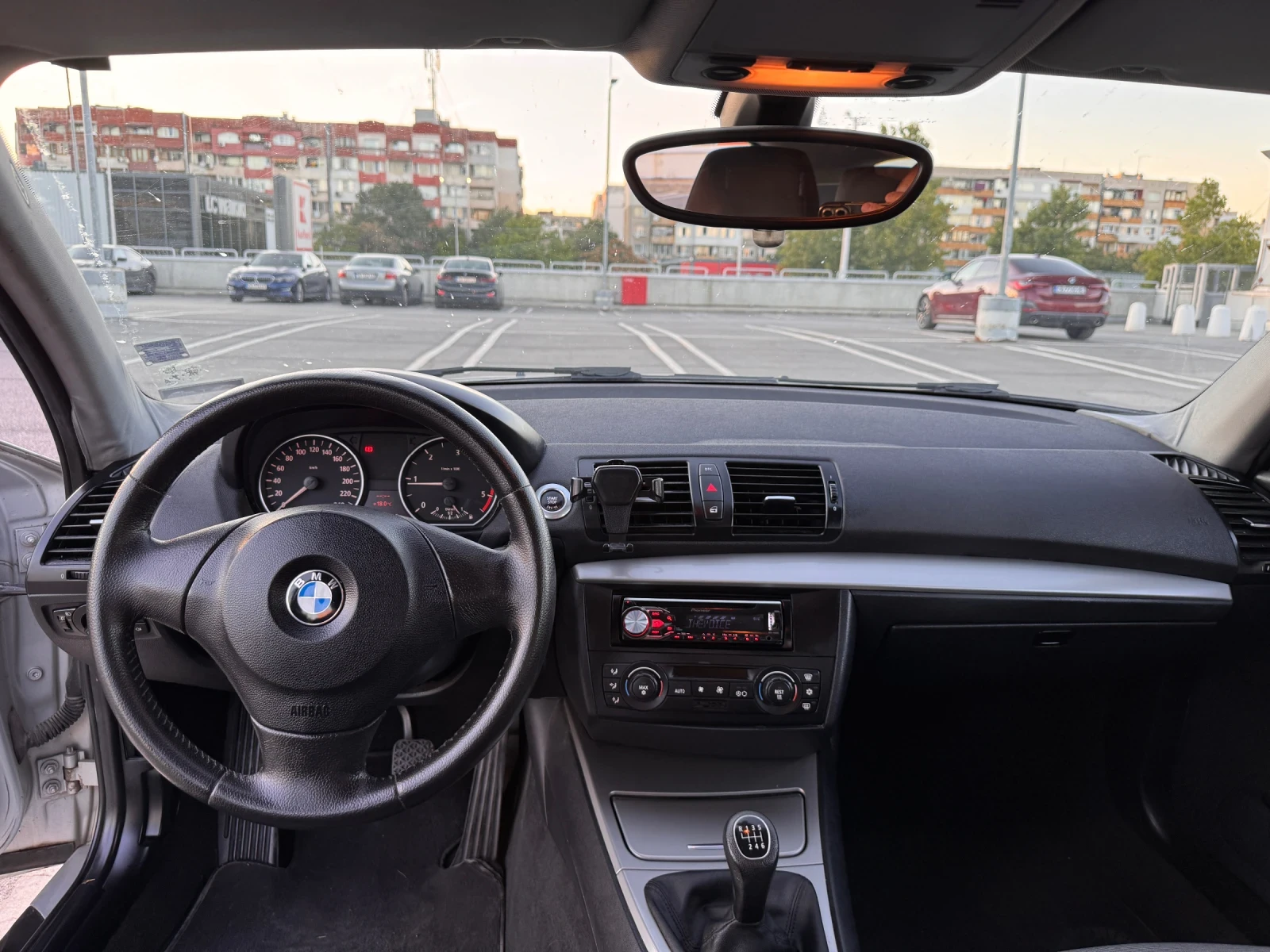 BMW 118  - изображение 9