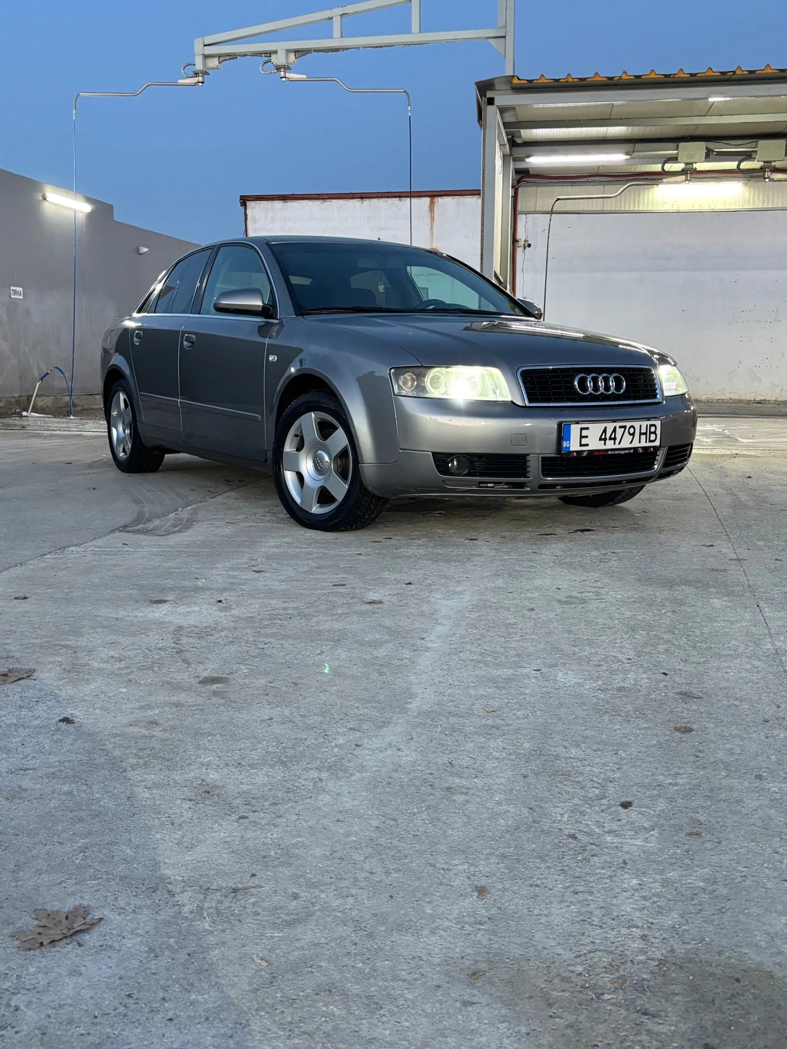 Audi A4 | Mobile.bg   1