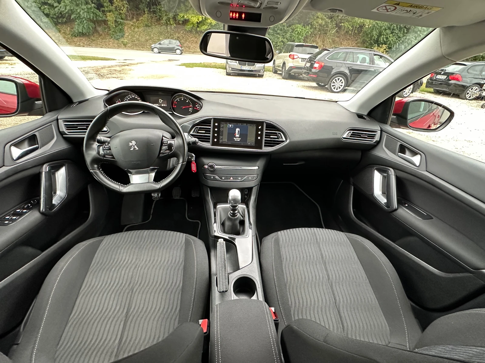 Peugeot 308 1.6HDI* Led* Navi* Evro5* 6speed - изображение 9