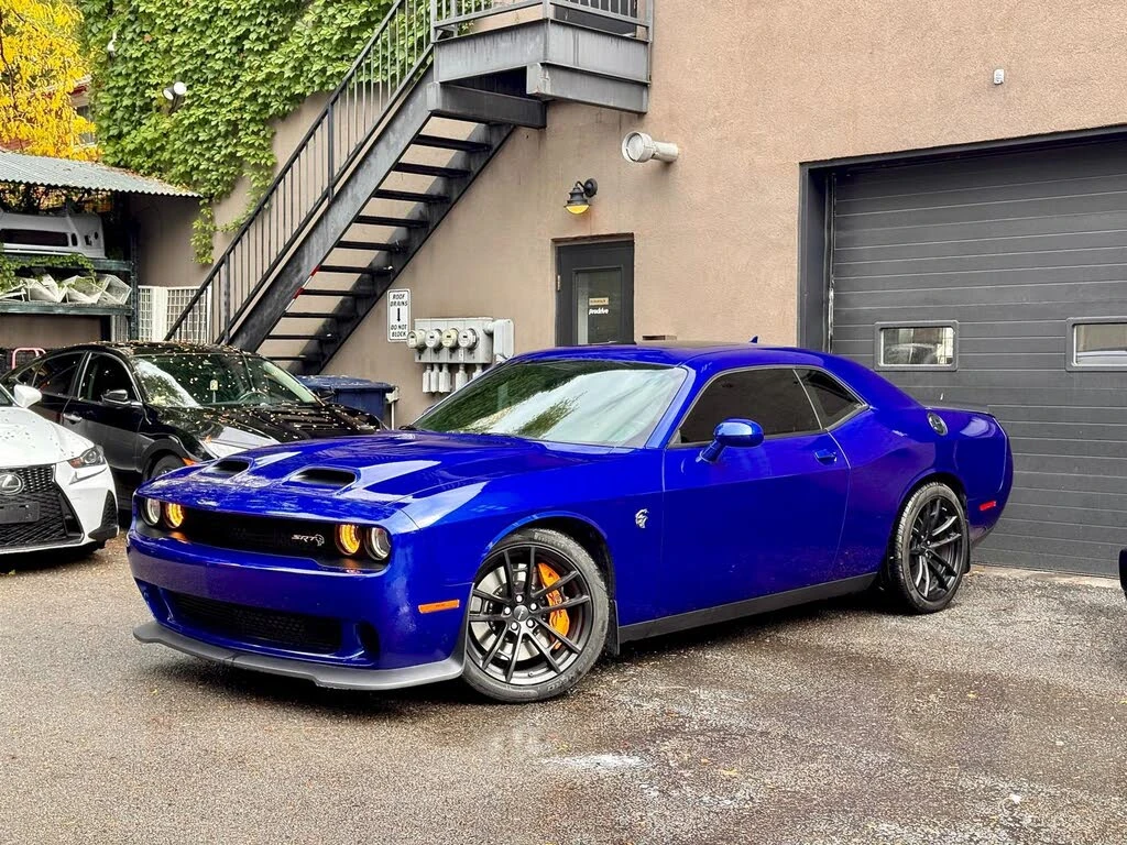 Dodge Challenger SRT Hellcat * RWD* АвтоКредит (ЦЕНА ДО БГ) - изображение 3