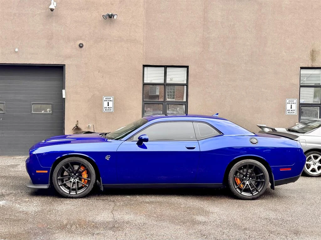 Dodge Challenger SRT Hellcat * RWD* АвтоКредит (ЦЕНА ДО БГ) - изображение 4