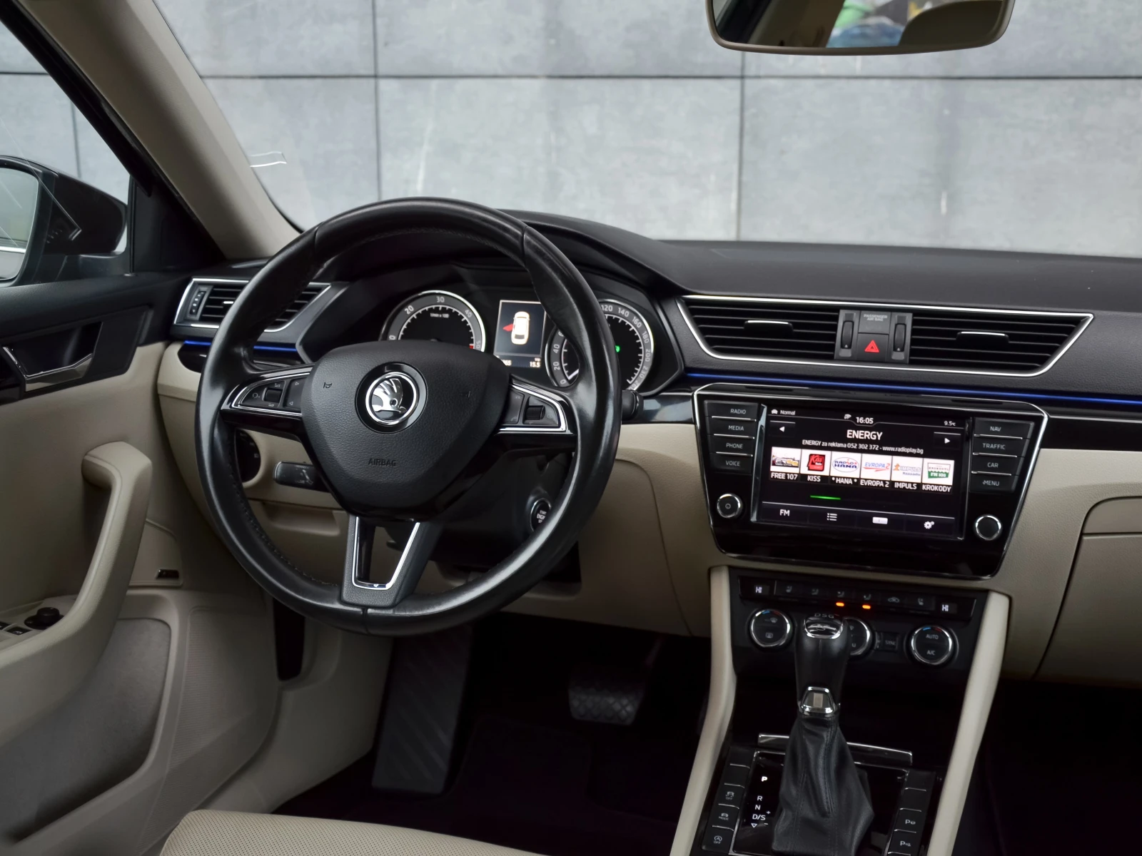 Skoda Superb 2.0TDI 190HP LAURIN&KLEMENT 4X4 - изображение 8