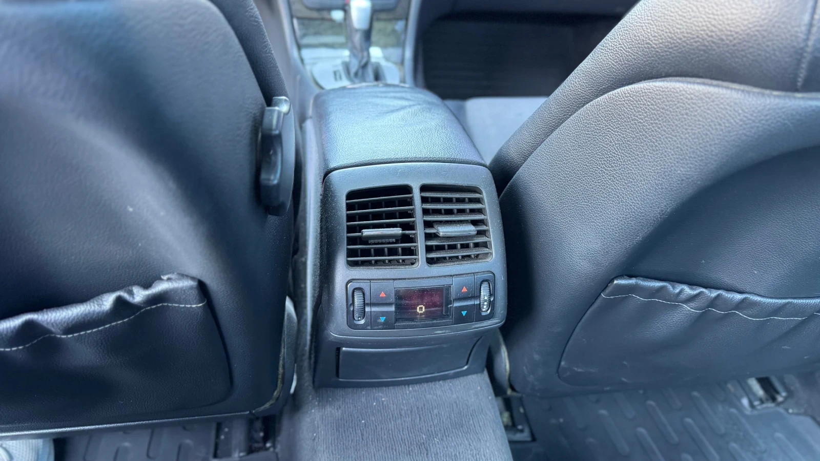 Mercedes-Benz E 270 2.7 | Mobile.bg   12