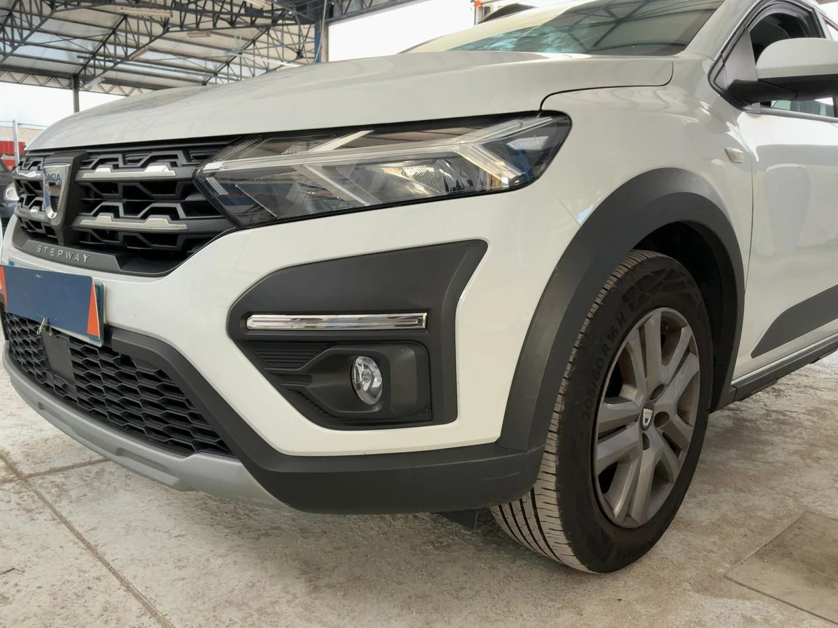 Dacia Sandero 1.0 TCe LPG Stepway Comfort Газ/Бензин - изображение 3