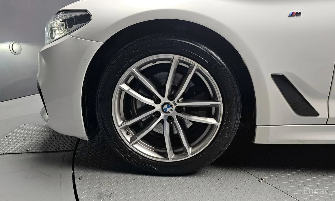 BMW 520  - изображение 5