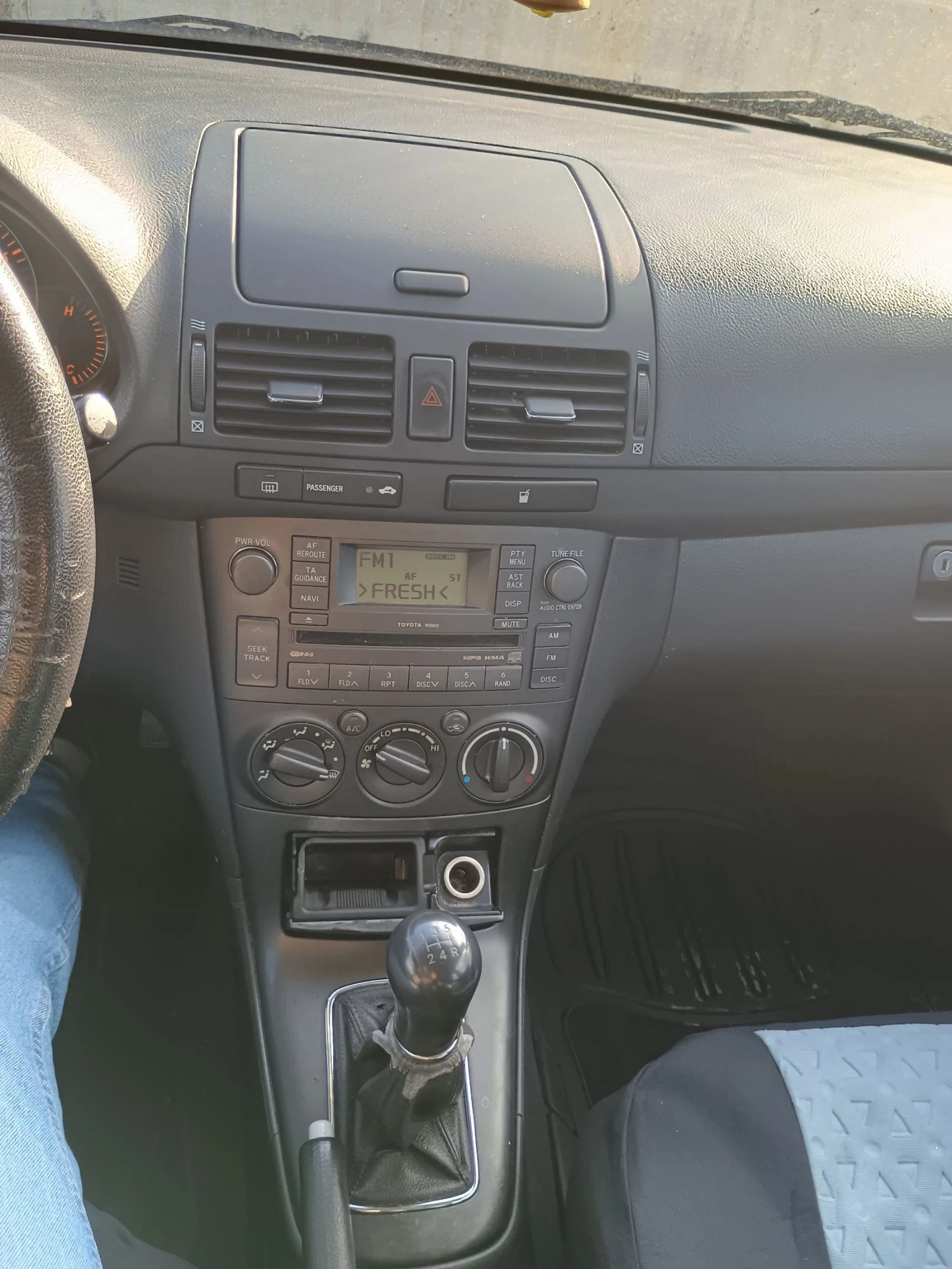 Toyota Avensis T25 - изображение 9