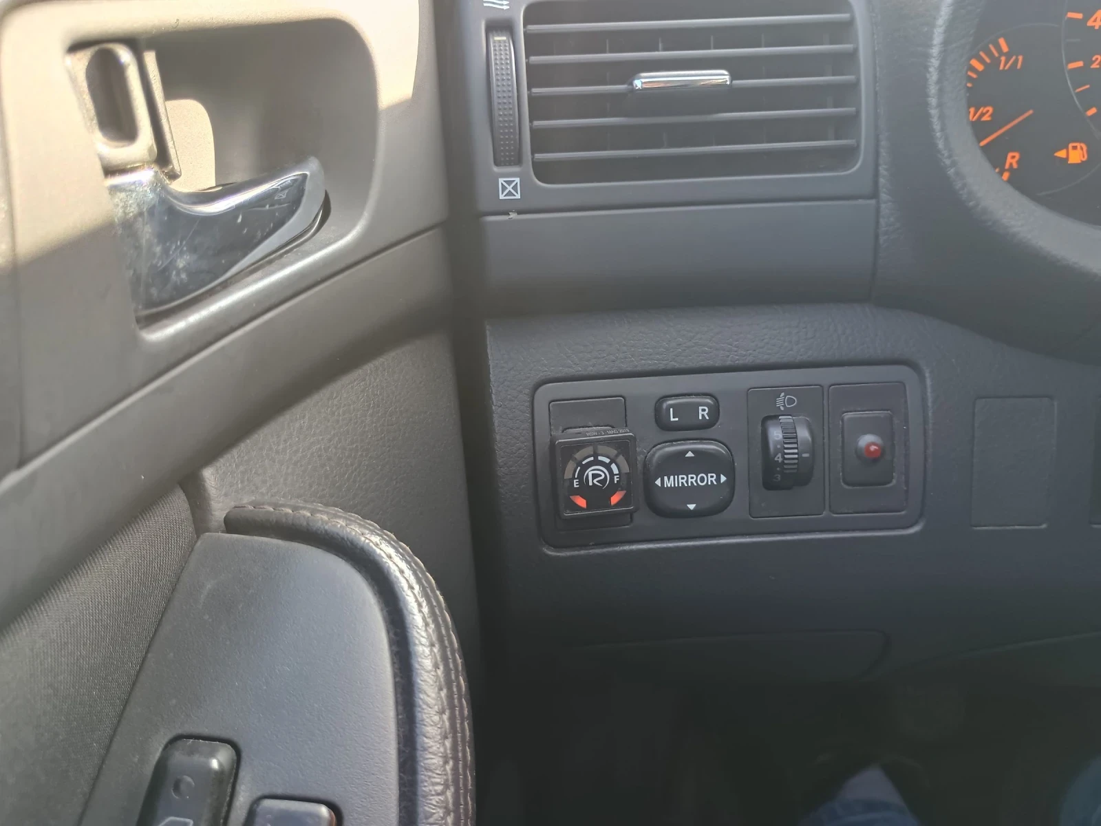 Toyota Avensis T25 | Mobile.bg � ����������� 10