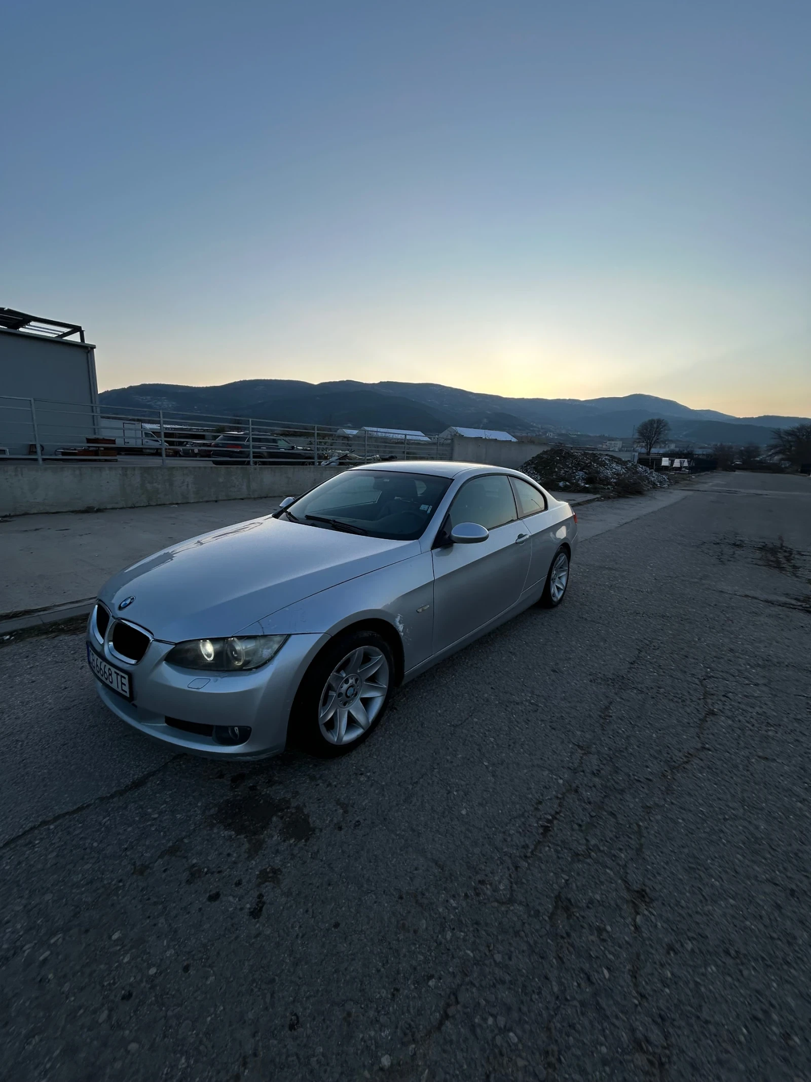 BMW 320  - изображение 3