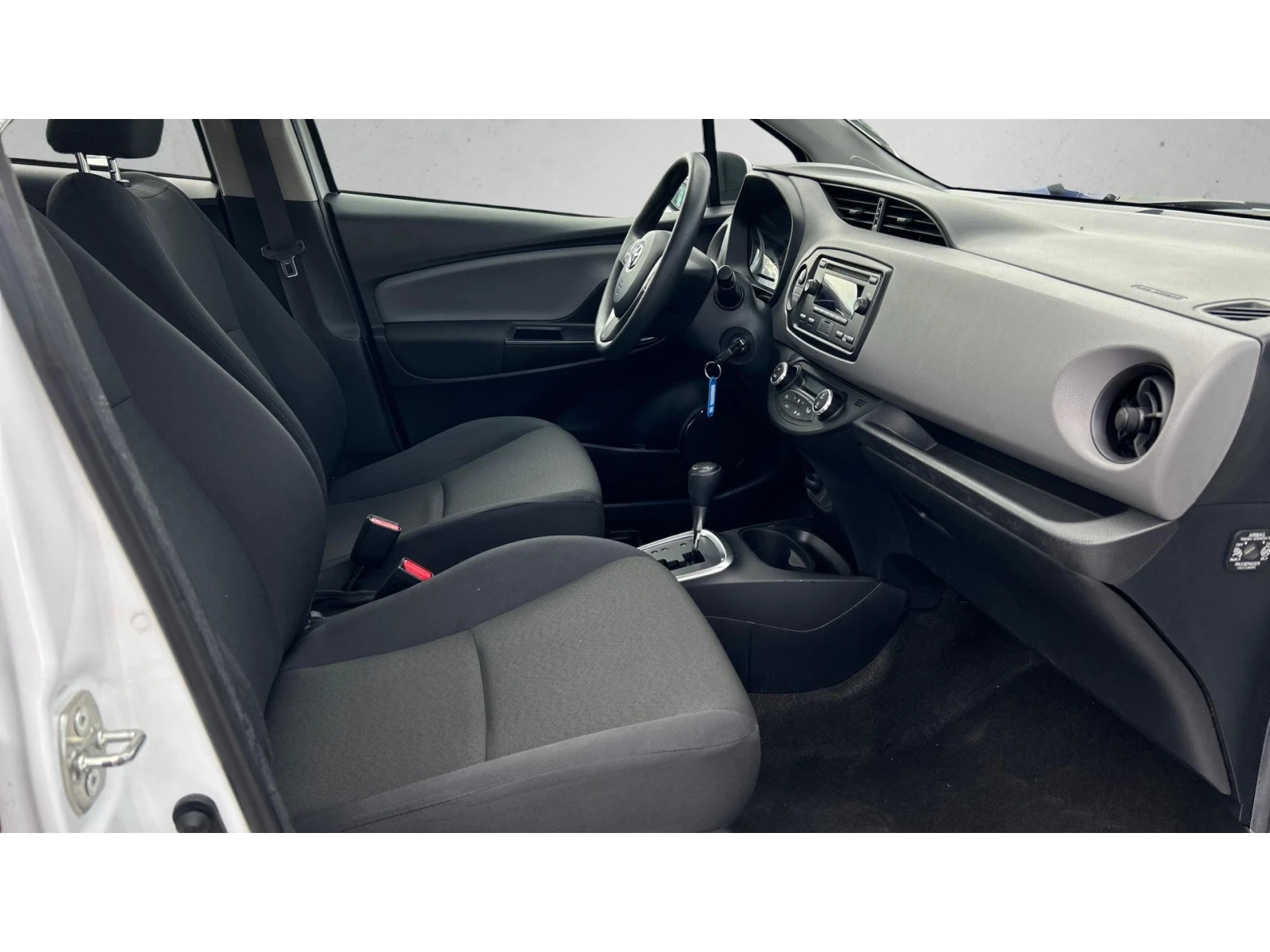 Toyota Yaris 1.5 HSD, Месечна вноска от 199  , снимка 9 - Автомобили и джипове - 53993620