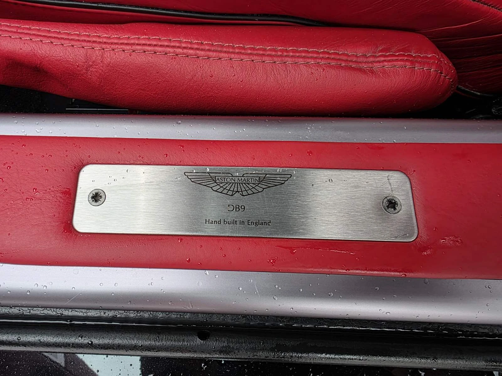 Aston Martin Db9 COUPE 6.0L V12, снимка 13 - Автомобили и джипове - 54062436