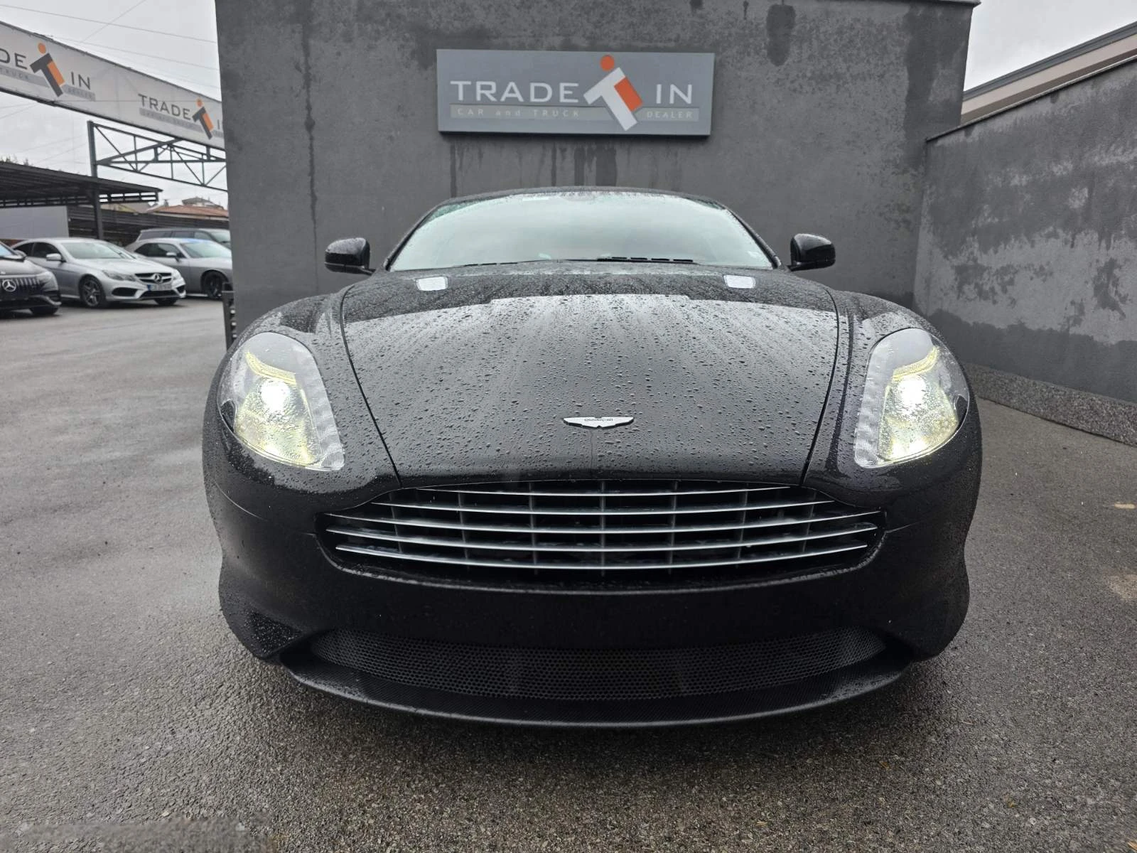 Aston Martin Db9 COUPE 6.0L V12, снимка 2 - Автомобили и джипове - 54062436