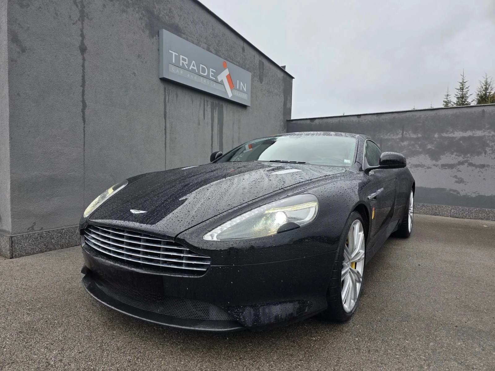 Aston Martin Db9 COUPE 6.0L V12 | Auto.bg — изображение 1