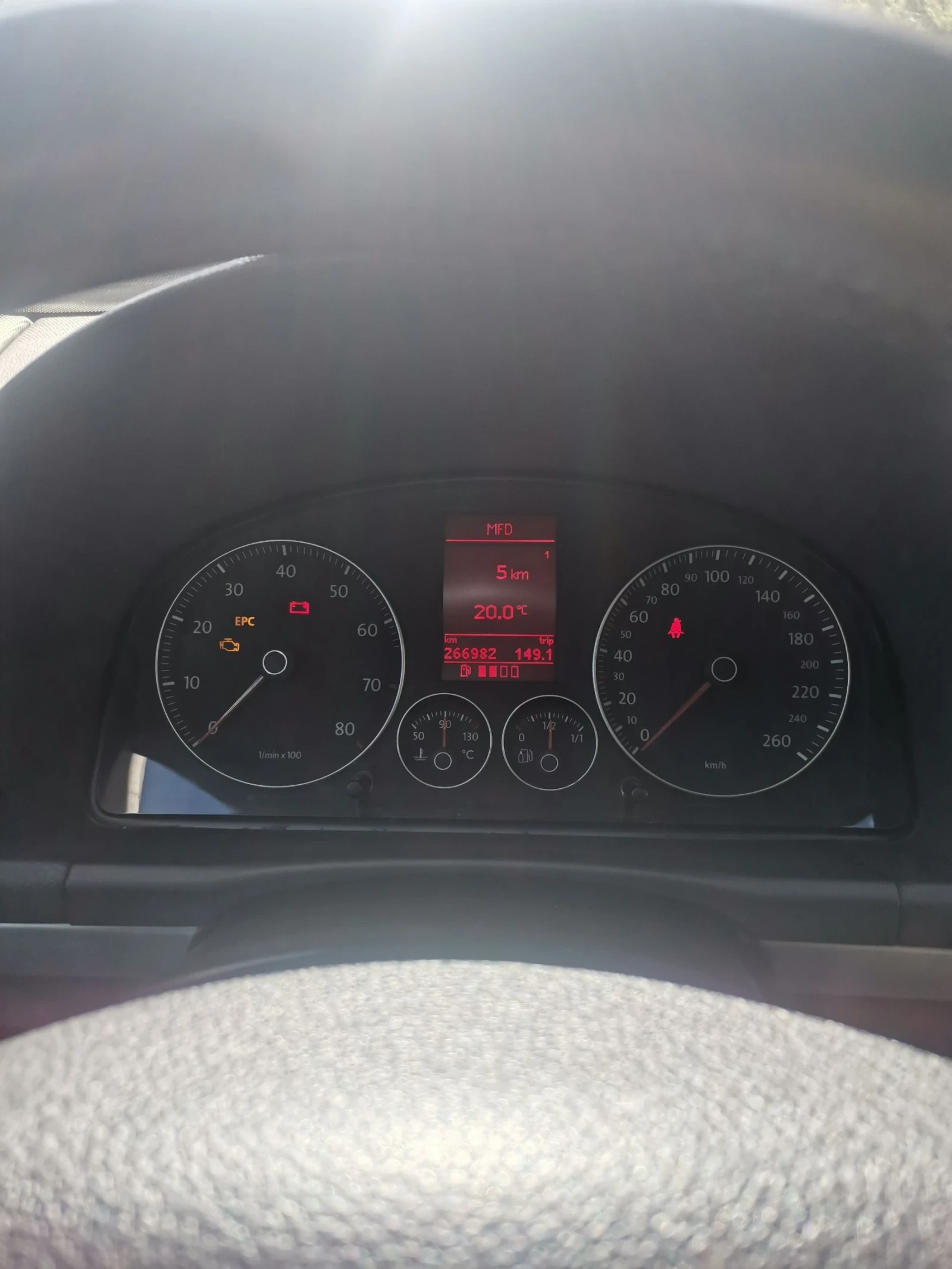 VW Touran 2.0i ECOFUEL HIGH, снимка 16 - Автомобили и джипове - 54170645