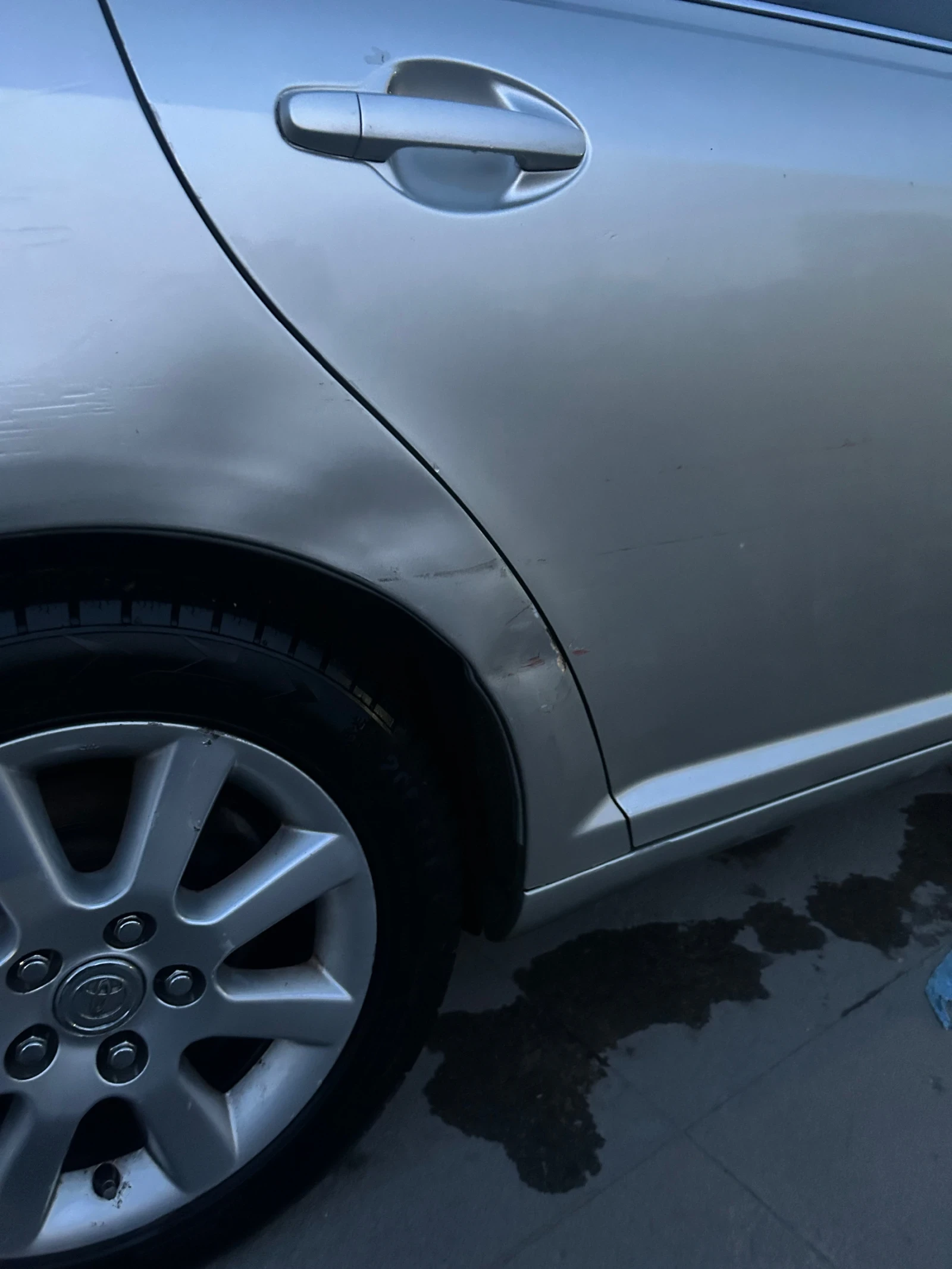 Toyota Avensis 2.2, снимка 7 - Автомобили и джипове - 54675039