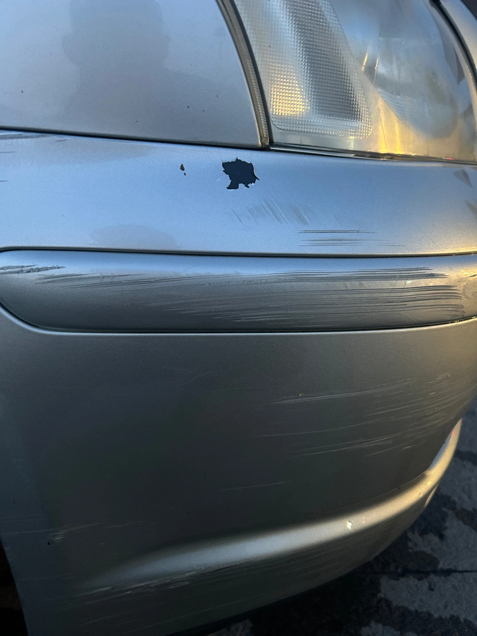 Toyota Avensis 2.2, снимка 5 - Автомобили и джипове - 54675039