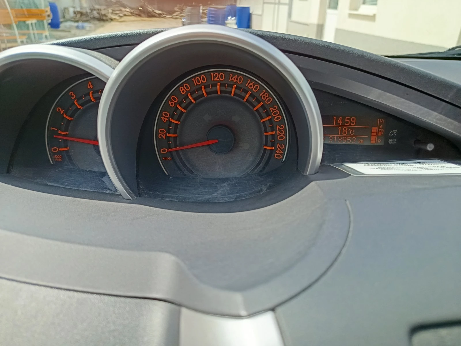 Toyota Verso, снимка 9 - Автомобили и джипове - 54494366