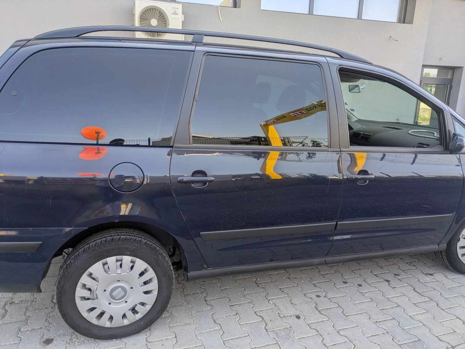 Seat Alhambra, снимка 3 - Автомобили и джипове - 55362260