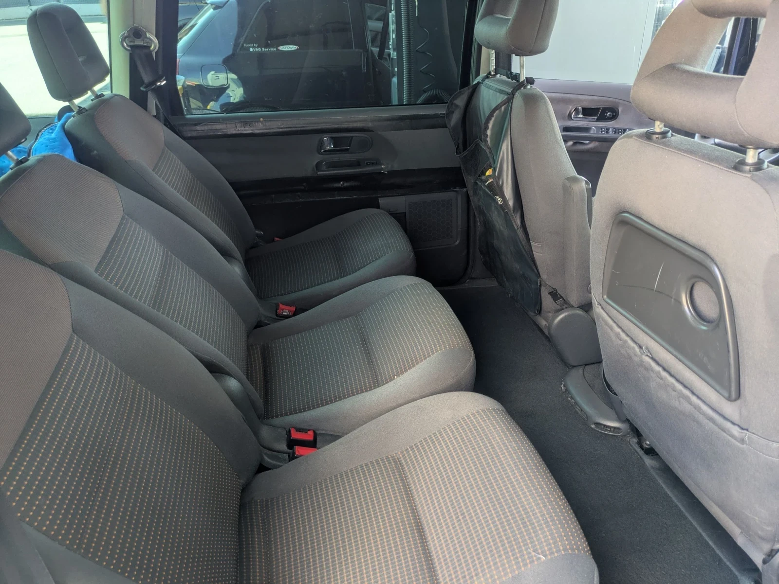 Seat Alhambra, снимка 17 - Автомобили и джипове - 55362260