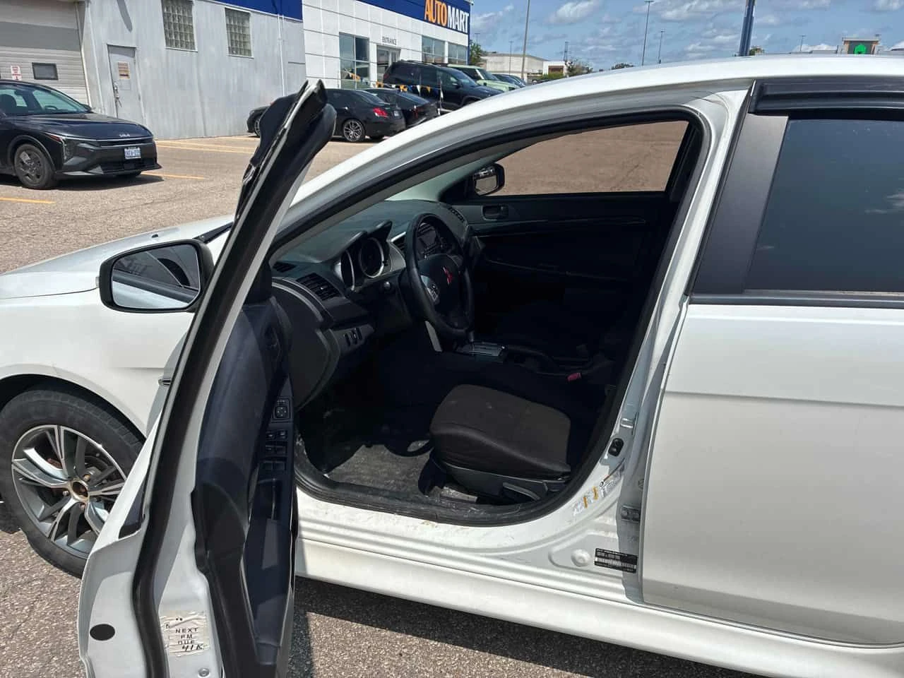 Mitsubishi Lancer * 4dr Sdn FWD * CARFAX * ФИНАНСИРАНЕ, снимка 14 - Автомобили и джипове - 55418027