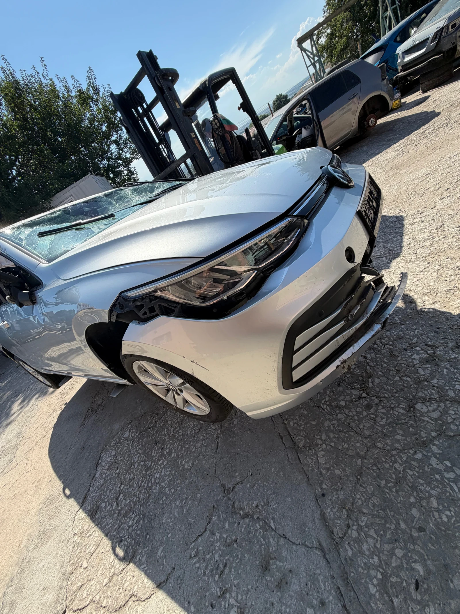 VW Golf 2.0tdi автомат dtb, снимка 3 - Автомобили и джипове - 55589901
