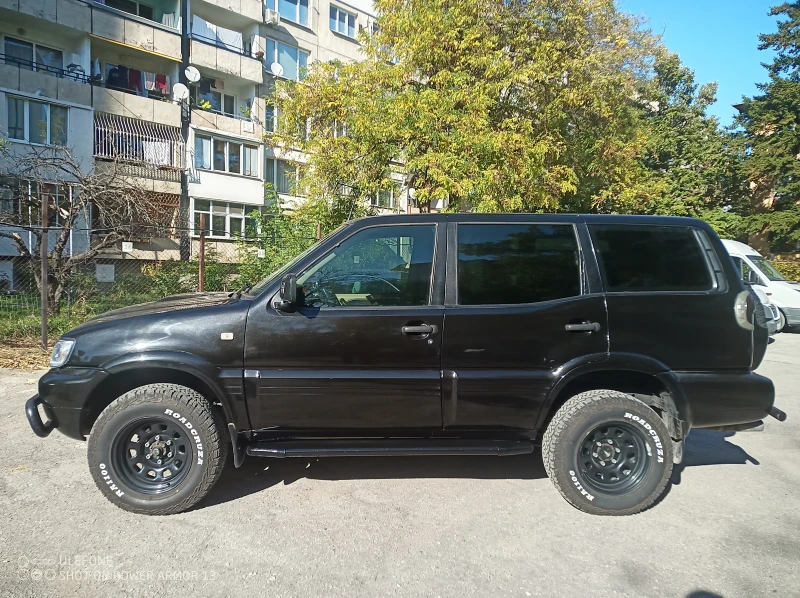 Nissan Terrano дълга база, снимка 3 - Автомобили и джипове - 48351120