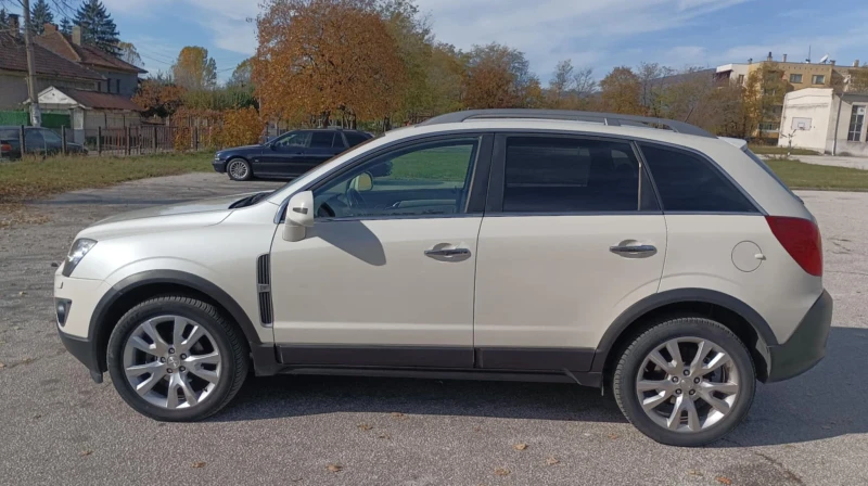 Opel Antara, снимка 2 - Автомобили и джипове - 52291982