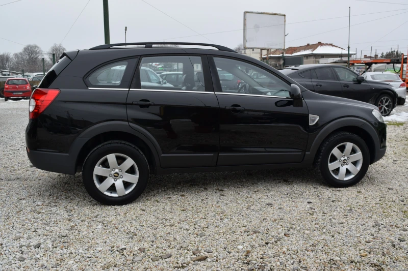 Chevrolet Captiva 2.0D* 150 кс* 4Х4* Автоматик* , снимка 8 - Автомобили и джипове - 53365428