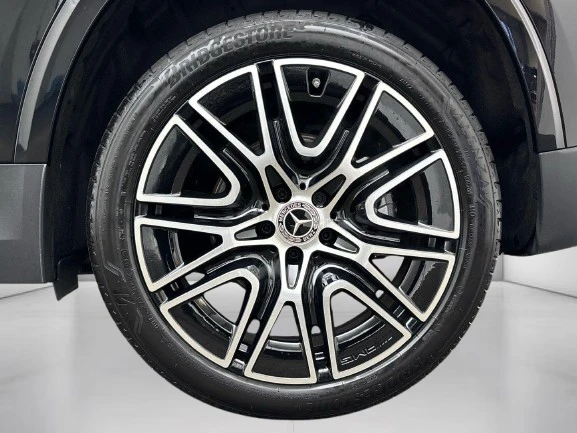 Mercedes-Benz GLA 250 e = AMG Line = Premium Гаранция, снимка 3 - Автомобили и джипове - 53618067