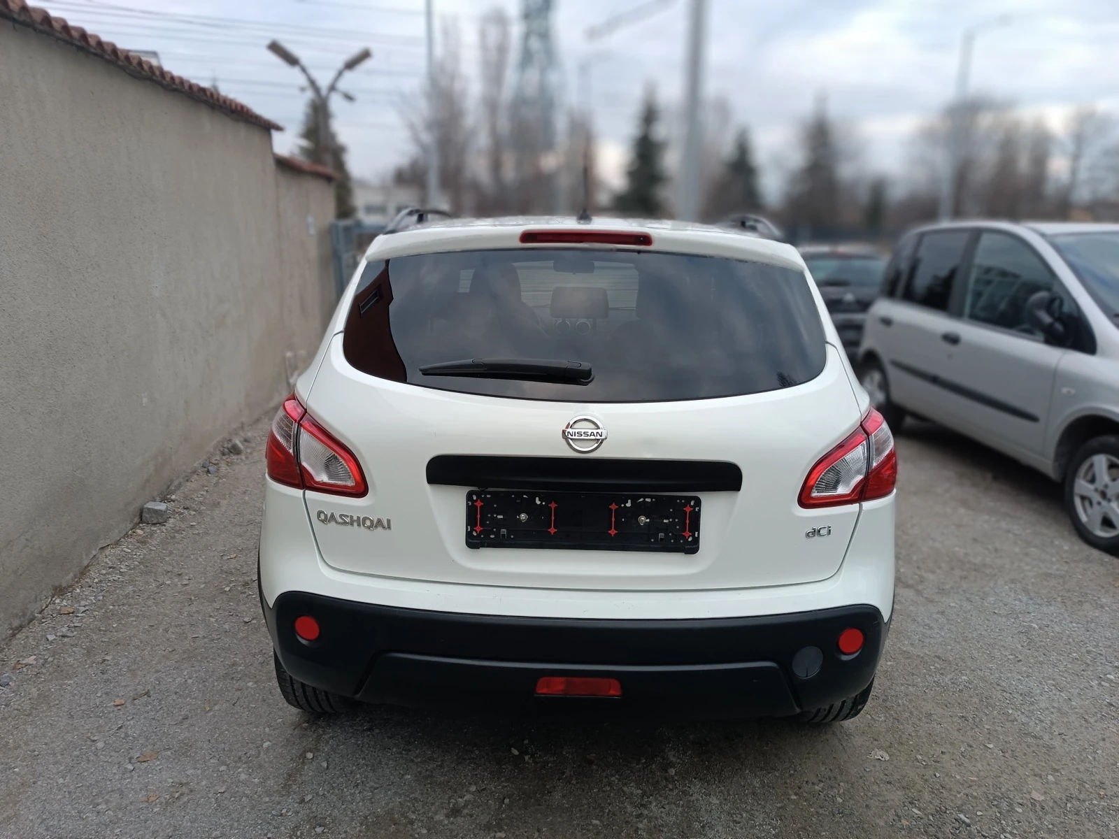 Nissan Qashqai 1.6DCI 4X4PANORAMA KAMERA-360-NAVI EURO 5B - изображение 4