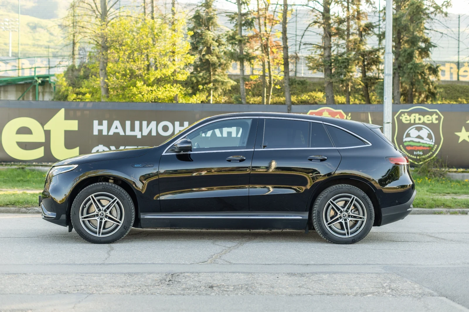 Mercedes-Benz EQC  AMG 400 , снимка 4 - Автомобили и джипове - 53345973