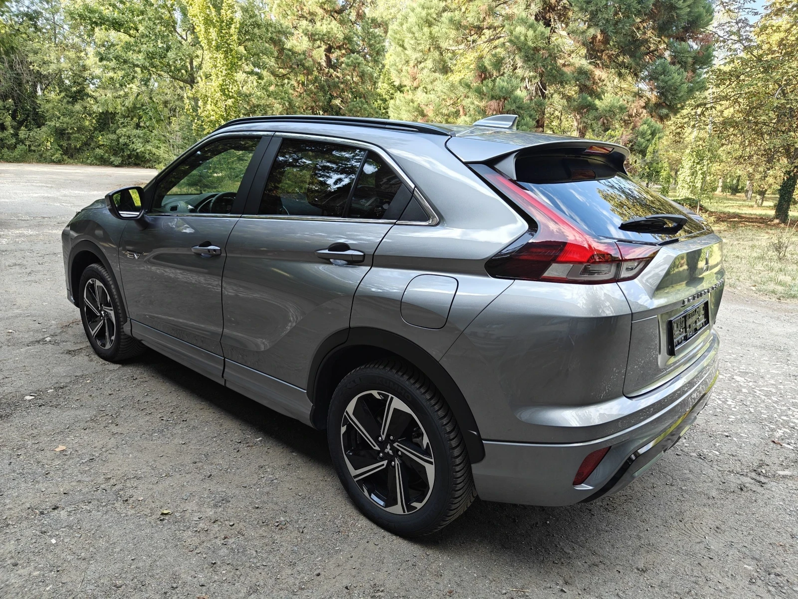 Mitsubishi Eclipse Cross 2.4 PLUG-IN  - изображение 3