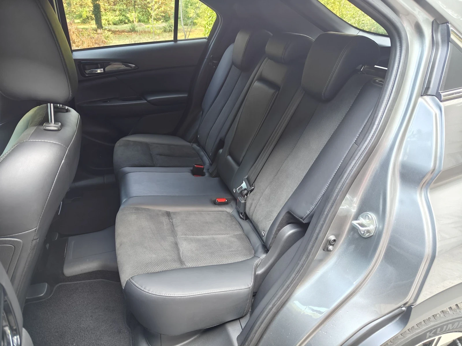 Mitsubishi Eclipse Cross 2.4 PLUG-IN  - изображение 10