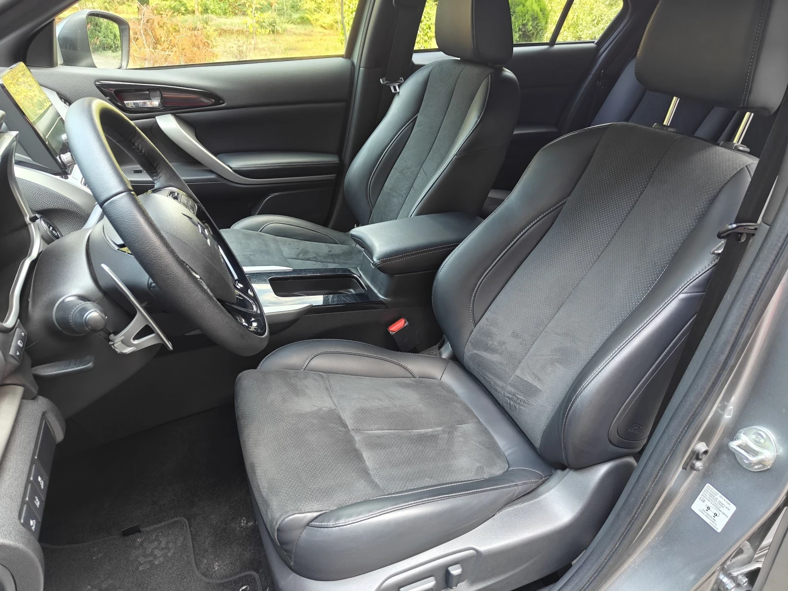 Mitsubishi Eclipse Cross 2.4 PLUG-IN  - изображение 9