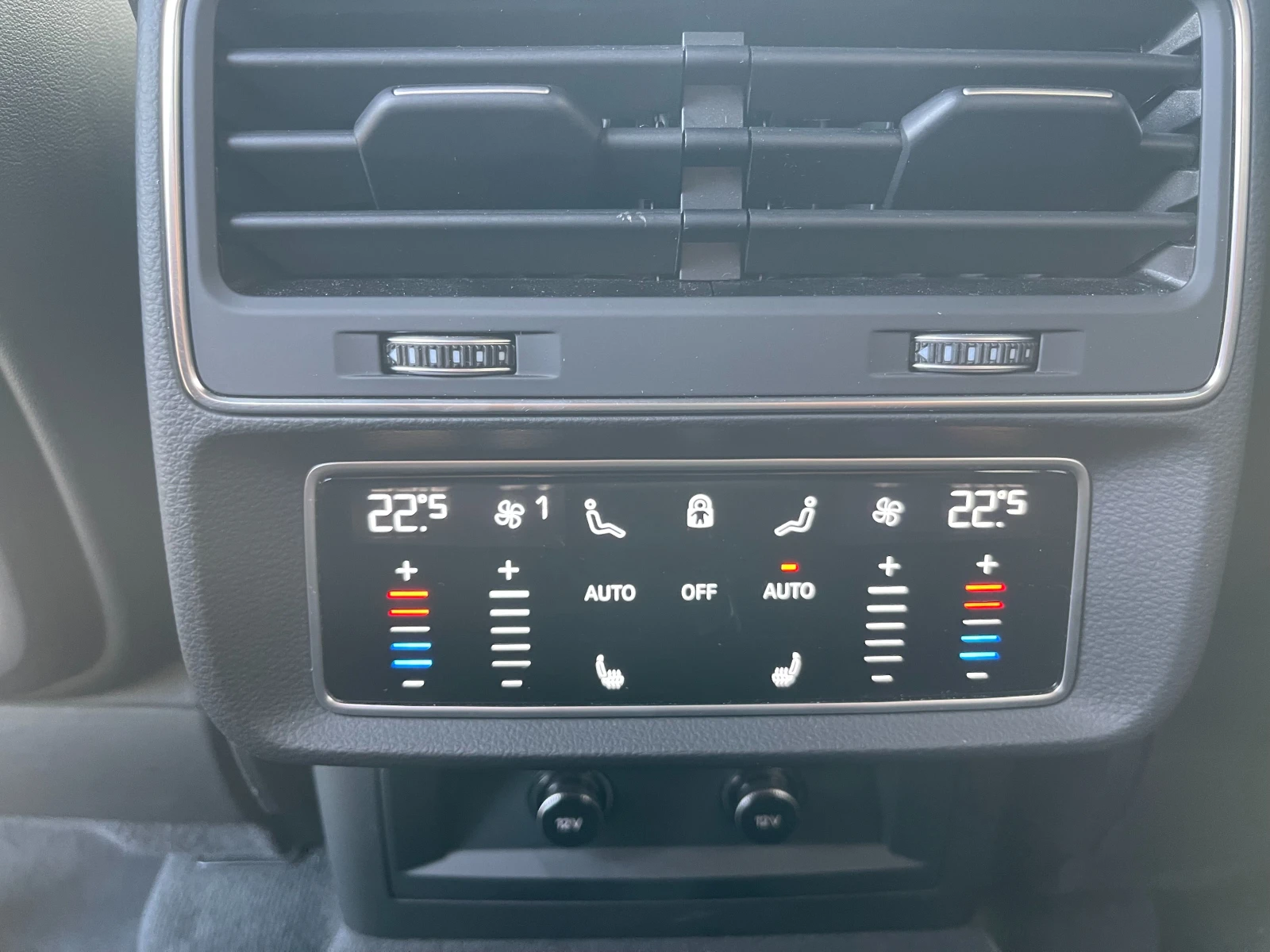 Audi SQ7 4.0 V8T Matrix/Head Up/Pano/B&O/ | Mobile.bg   17