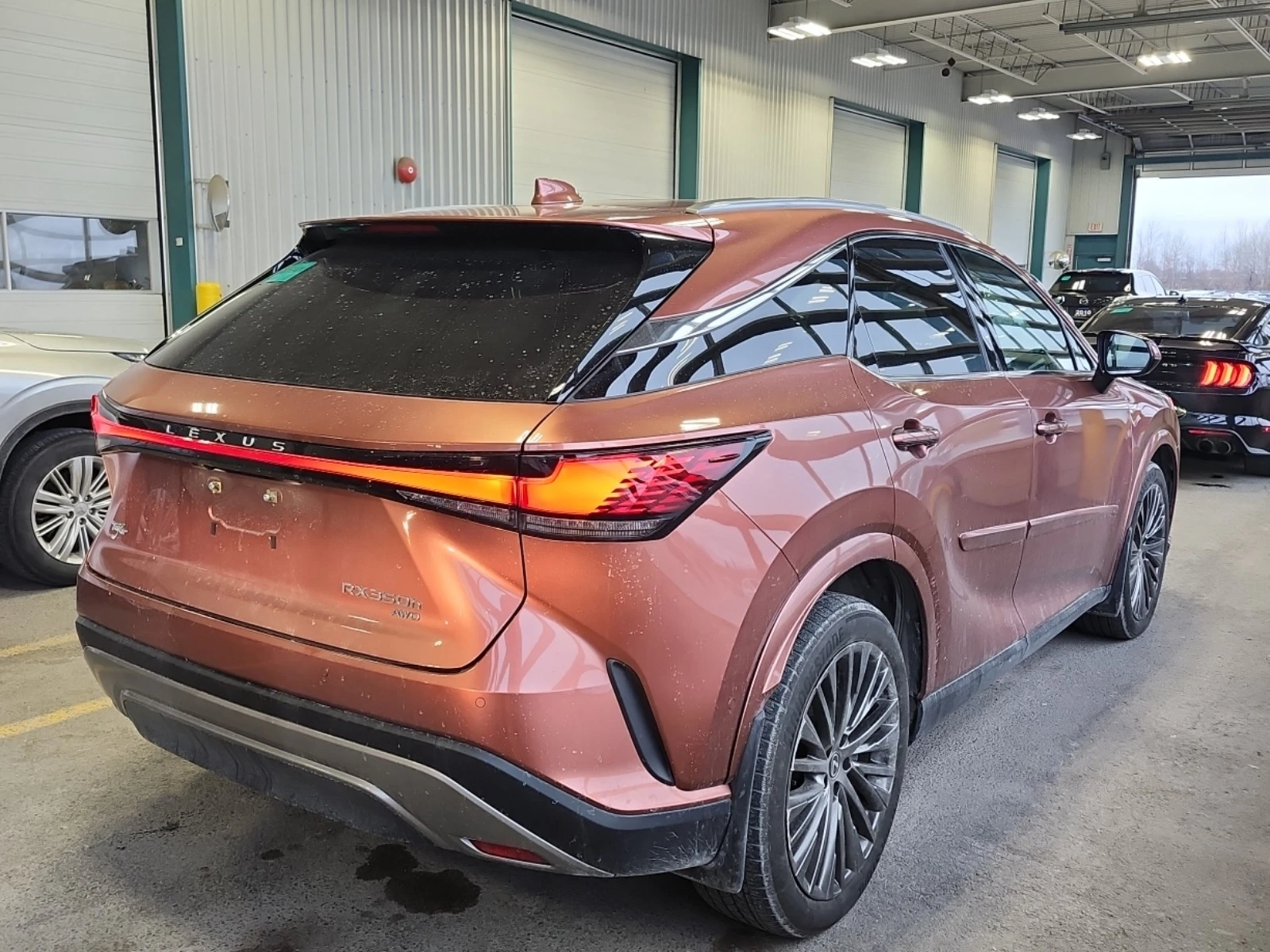 Lexus RX 350h * * CARFAX * *   * *  | Mobile.bg   3